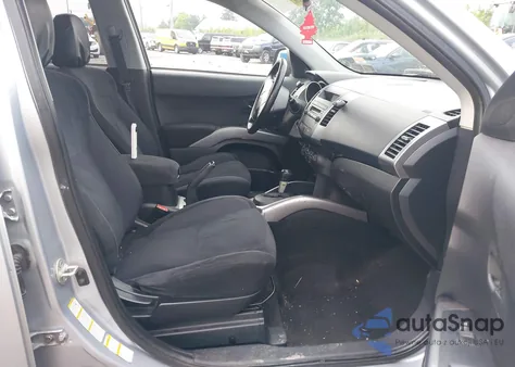 2007 Mitsubishi Outlander Ls z USA, uszkodzony, nr VIN JA4MT31X67U001253